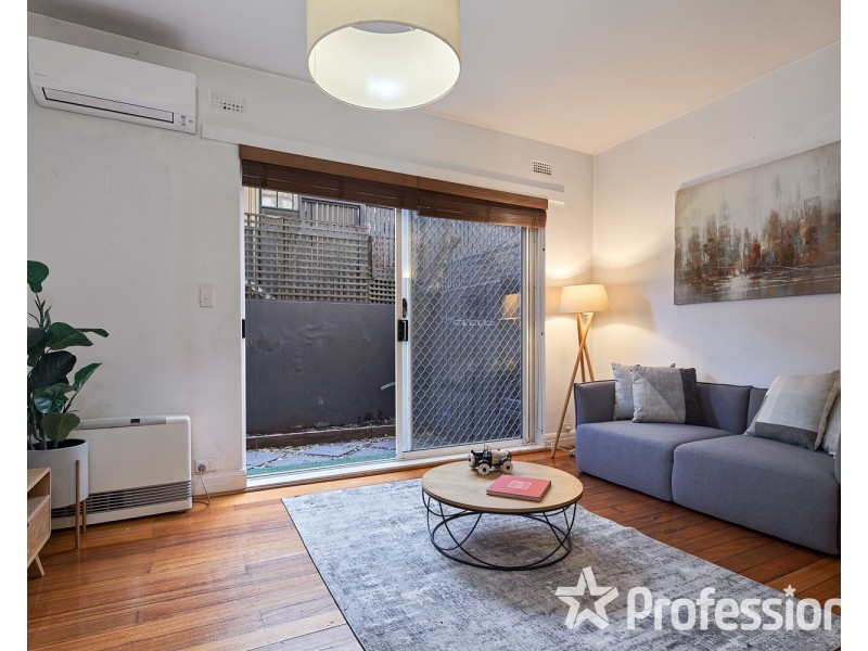 2/37 Grey Street, St Kilda VIC 3182