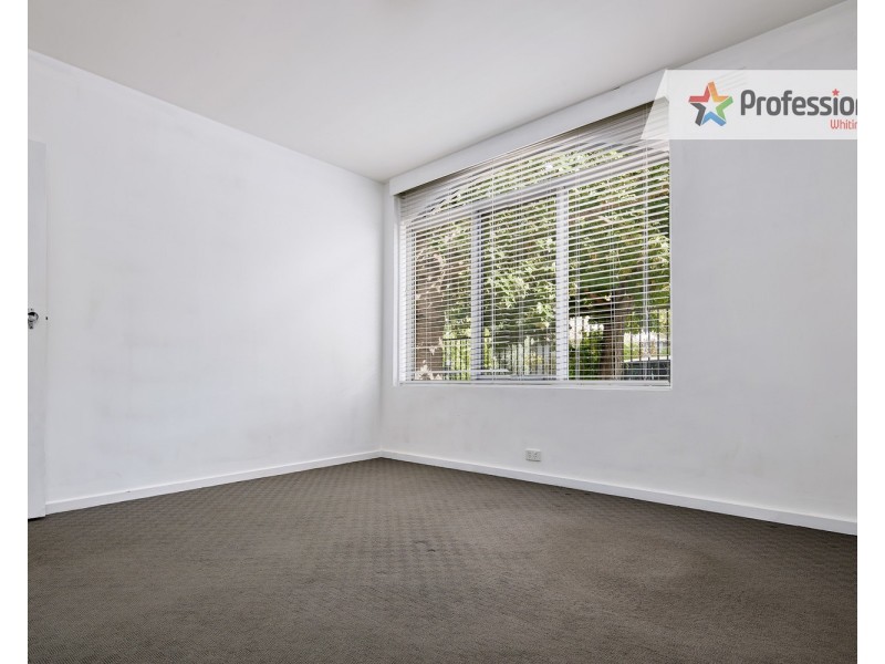 1/13 Coleridge Street, Elwood VIC 3184