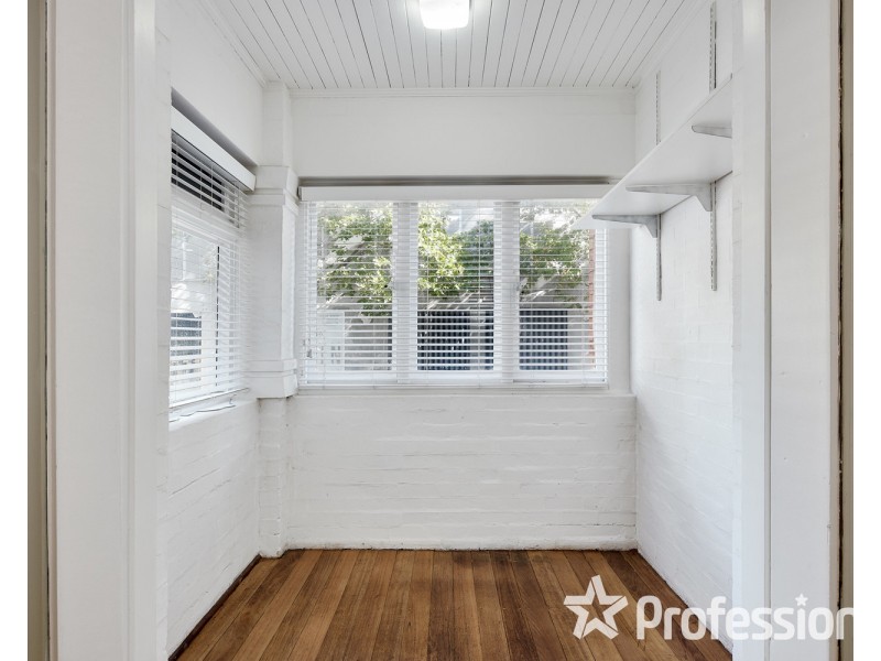 1/5 Jackson Street, St Kilda VIC 3182