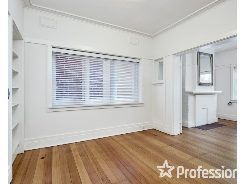 1/5 Jackson Street, St Kilda VIC 3182