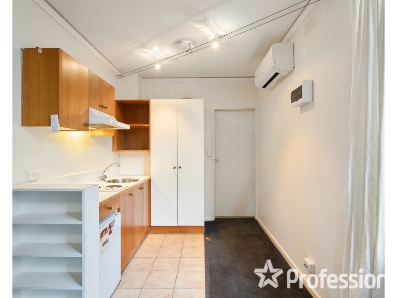 5/239 Canterbury Road, St Kilda VIC 3182