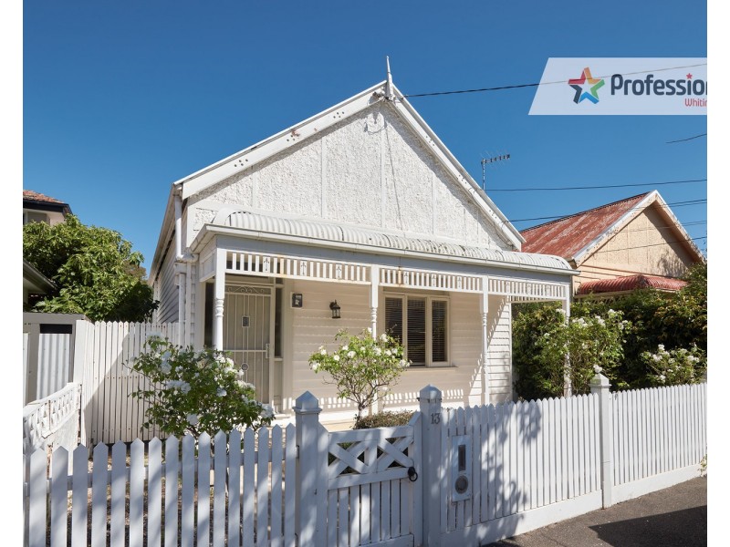 13 Malakoff Street, St Kilda East VIC 3183