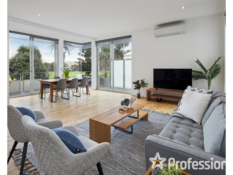 7/12 Blessington Street, St Kilda VIC 3182