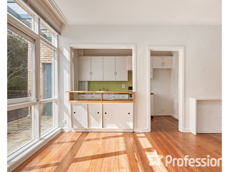 11/64 Broadway, Elwood VIC 3184