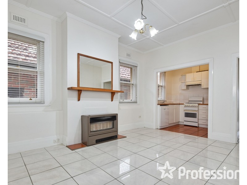 3/16 Marine Parade, St Kilda VIC 3182
