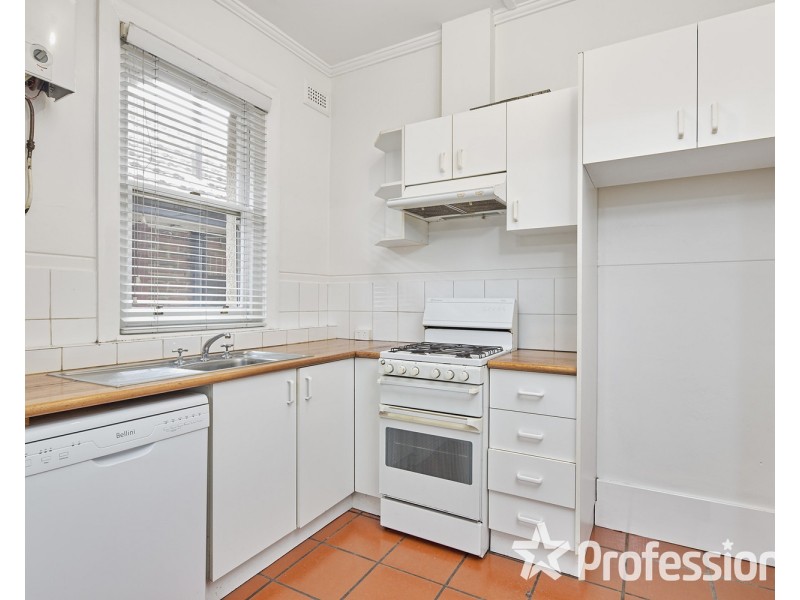 3/16 Marine Parade, St Kilda VIC 3182