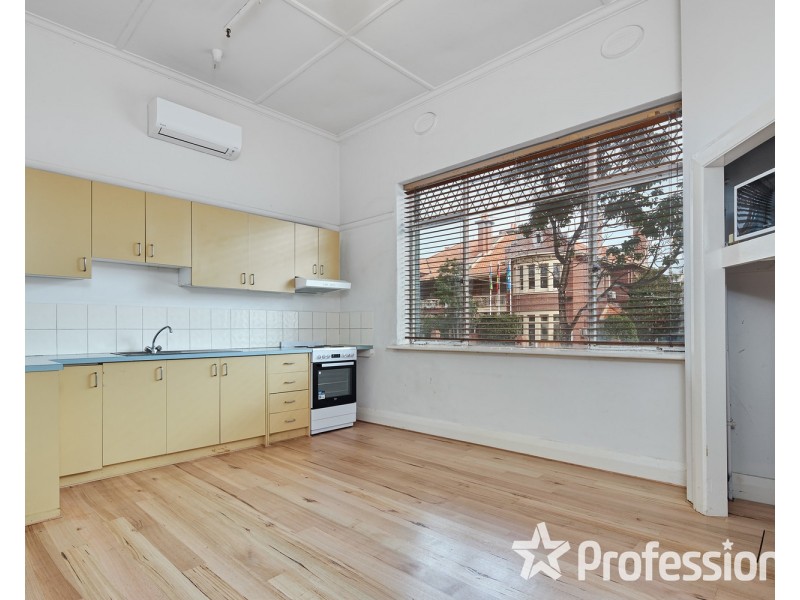 2/28 Grey Street, St Kilda VIC 3182