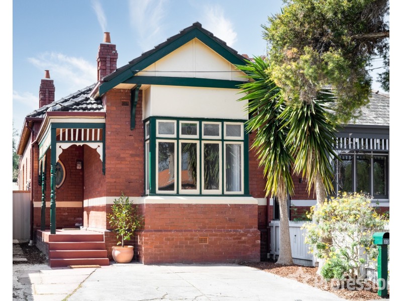 33 Hawsleigh Avenue, Balaclava VIC 3183