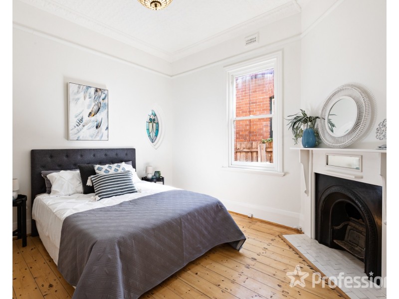 33 Hawsleigh Avenue, Balaclava VIC 3183