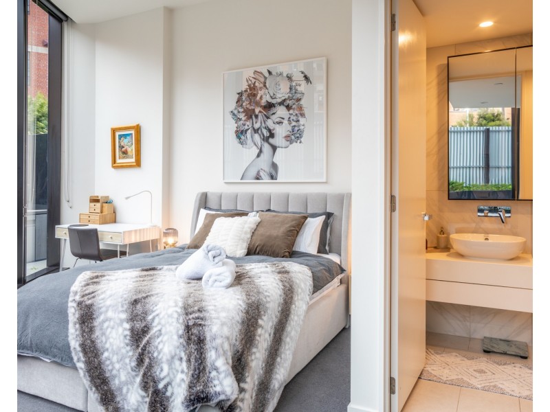 G17/555 St Kilda Road, Melbourne VIC 3000