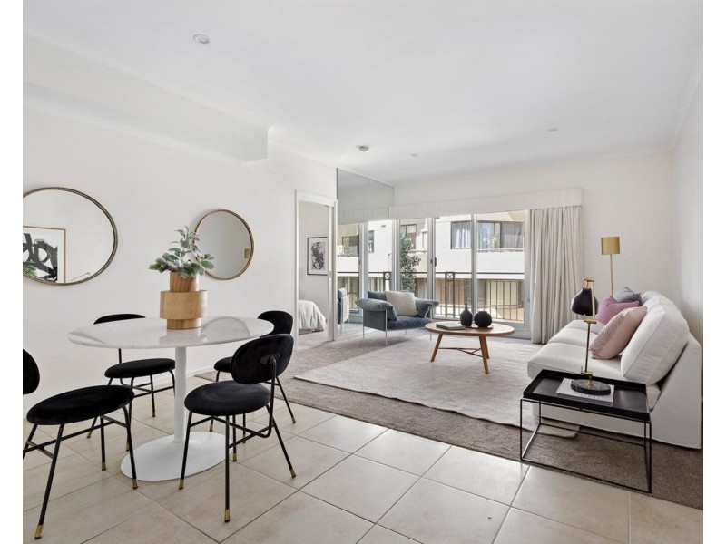 305/26 Queens Road, Melbourne VIC 3004