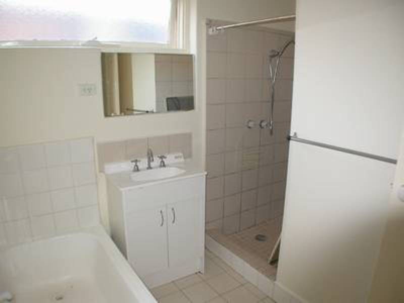 146 Alma Road, St Kilda East VIC 3183