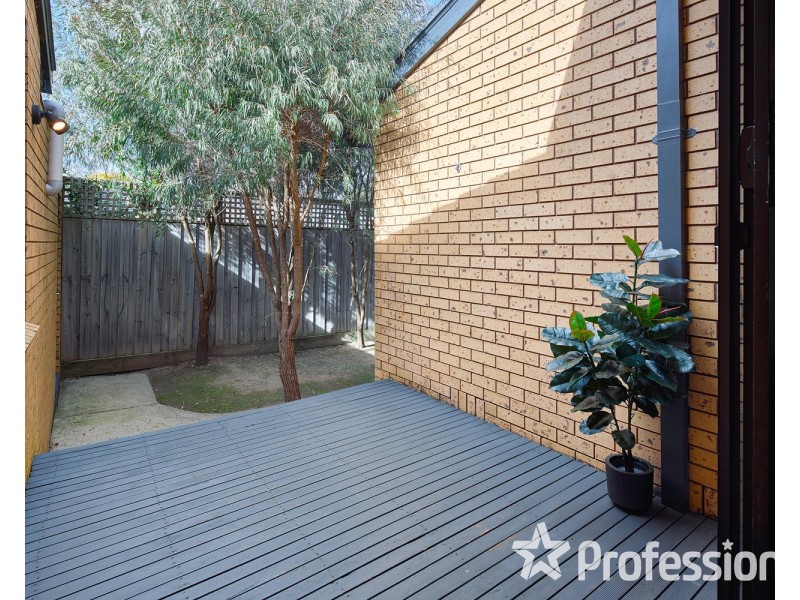 2/21 Green Street, Ivanhoe VIC 3079