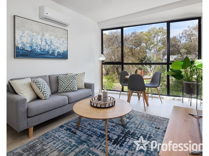 12/25 Foam Street, Elwood VIC 3184