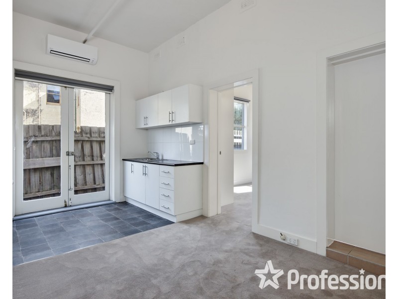3/32 Grey Street, St Kilda VIC 3182