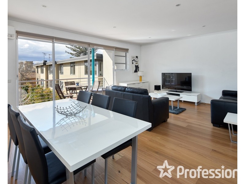 34/18-20 Esplanade, St Kilda VIC 3182
