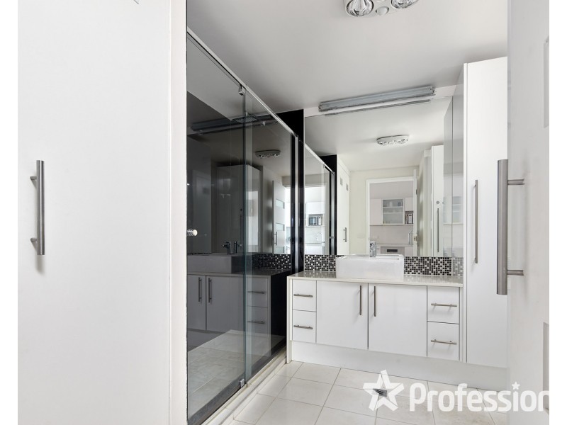 34/18-20 Esplanade, St Kilda VIC 3182