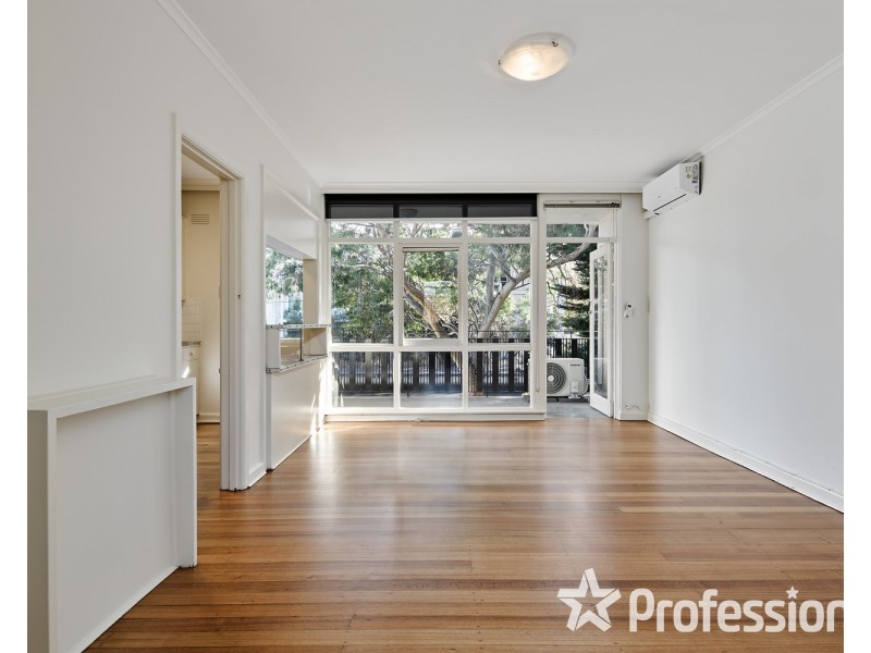 4/64 Broadway, Elwood VIC 3184