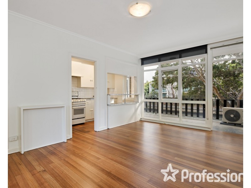 4/64 Broadway, Elwood VIC 3184