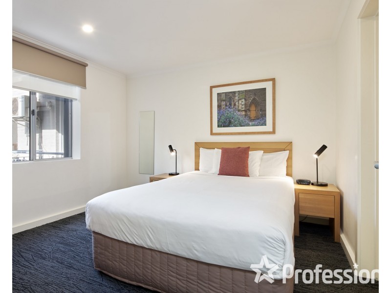 B8/1 Eildon Road, St Kilda VIC 3182