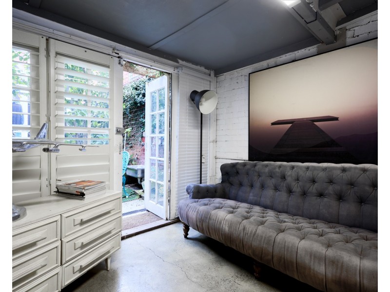 52 Robe Street, St Kilda VIC 3182