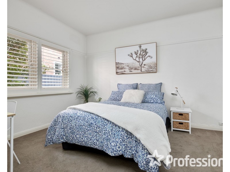4/27 Eildon Road, St Kilda VIC 3182