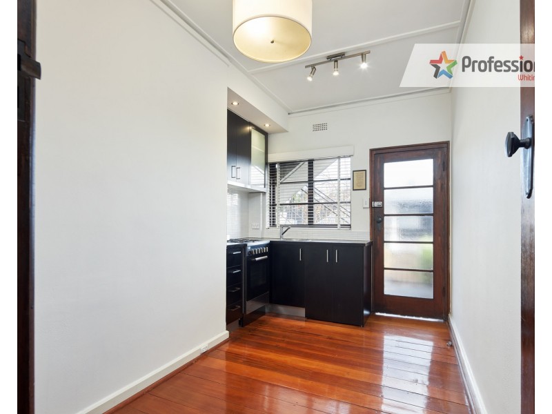11/3 Cowderoy Street, St Kilda VIC 3182