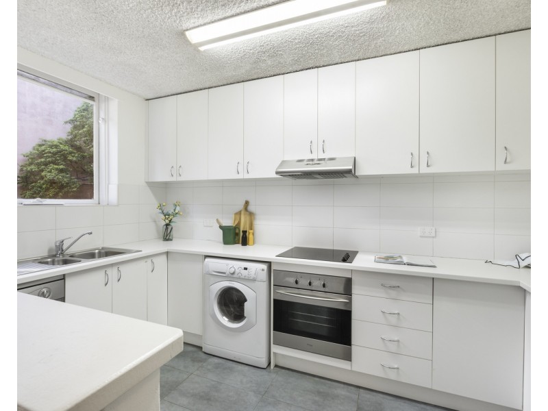 1/19-21 Dalgety Street, St Kilda VIC 3182