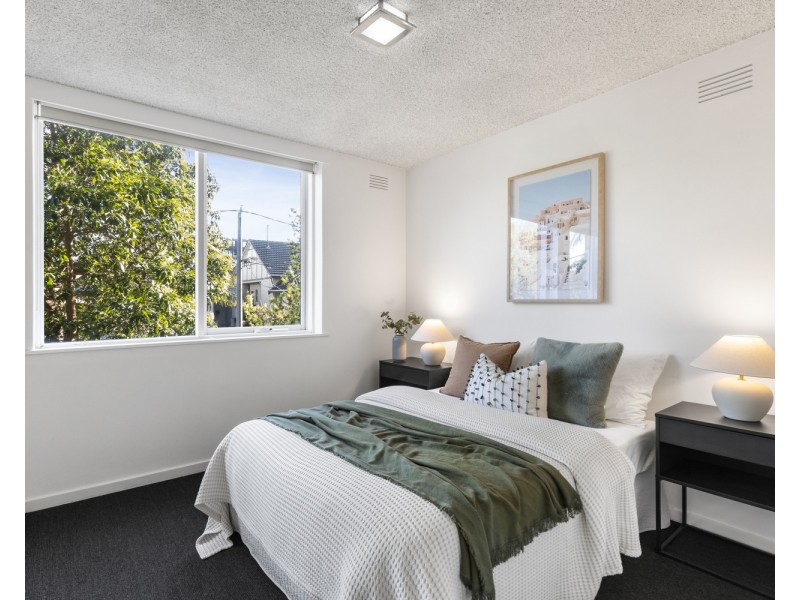 1/19-21 Dalgety Street, St Kilda VIC 3182