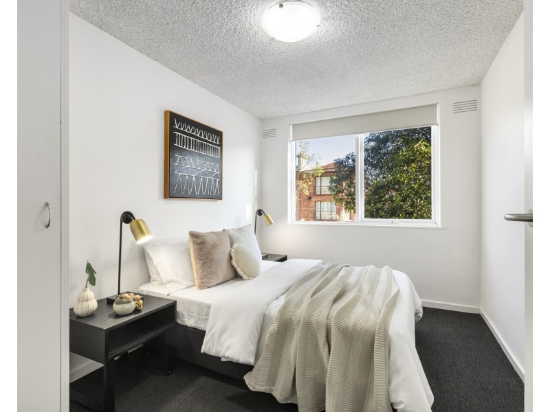 1/19-21 Dalgety Street, St Kilda VIC 3182