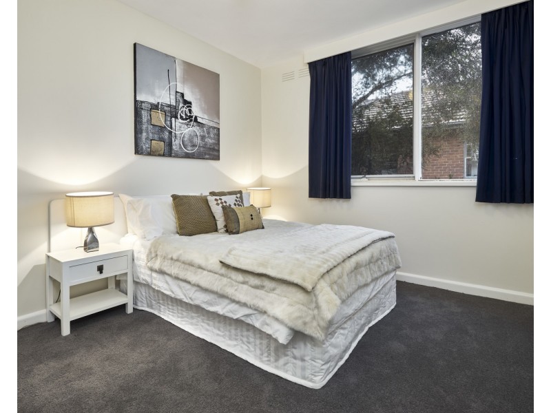 14/180 Barkly Street, St Kilda VIC 3182