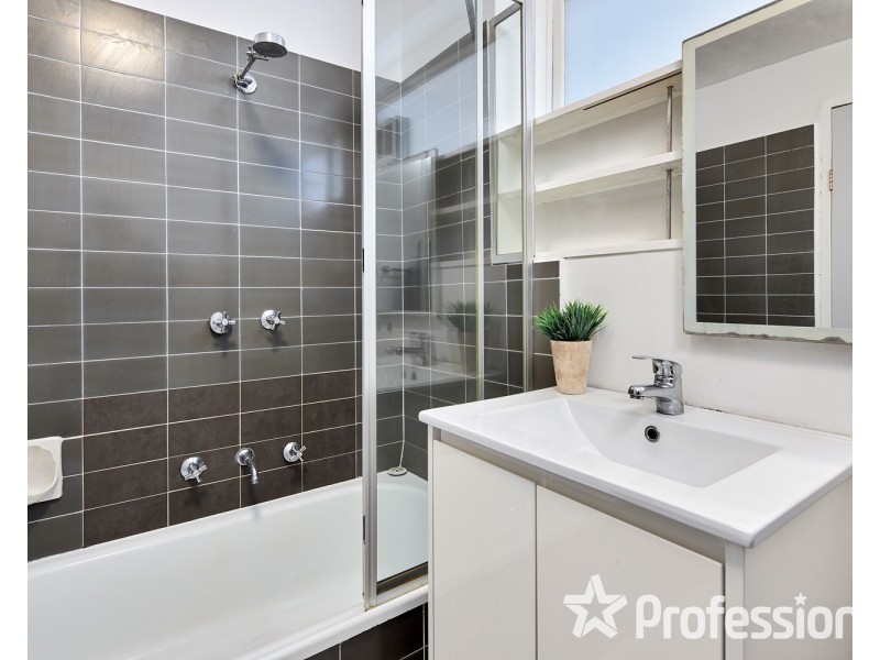 7/1 Dalgety Street, St Kilda VIC 3182