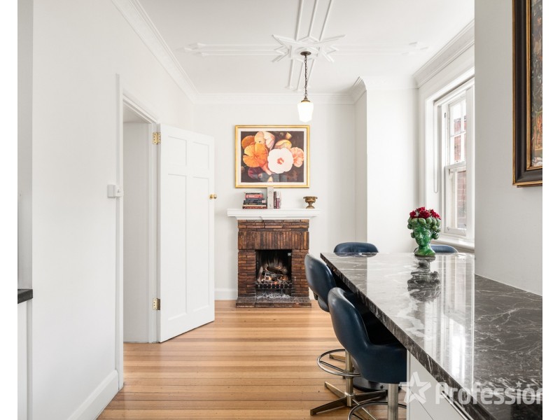 1 Byrne Avenue, Elwood VIC 3184