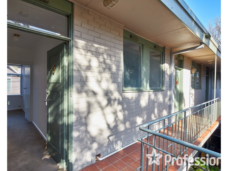10/244 Barkly Street, St Kilda VIC 3182