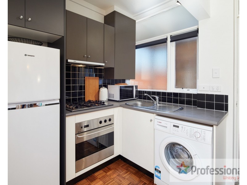 7/282 Barkly Street, Elwood VIC 3184