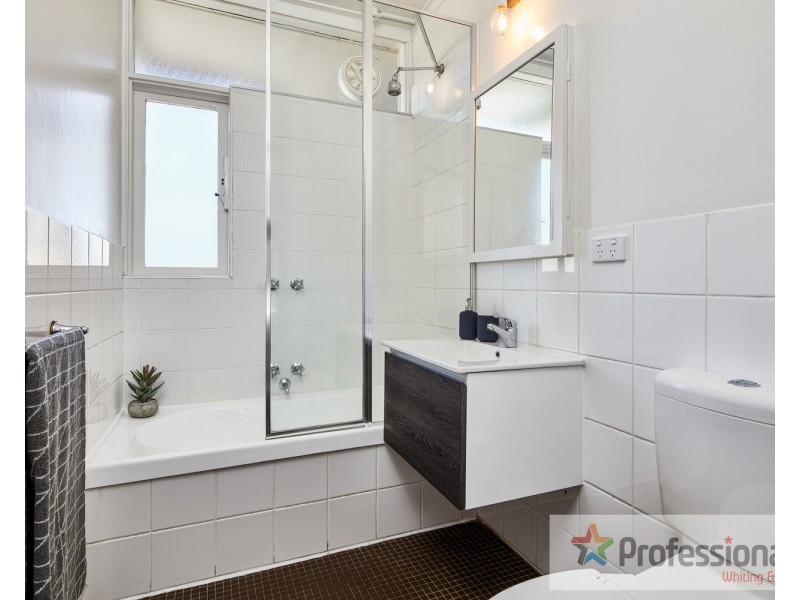 7/282 Barkly Street, Elwood VIC 3184