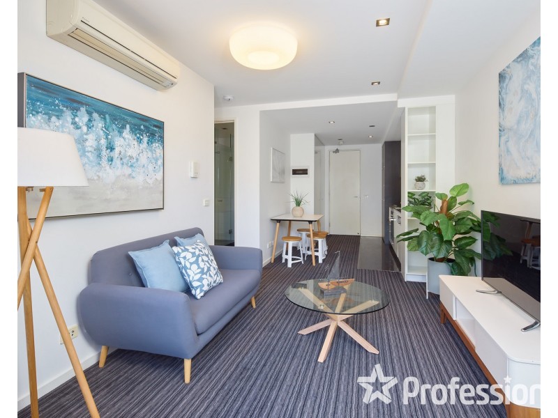 13/17 Robe Street, St Kilda VIC 3182