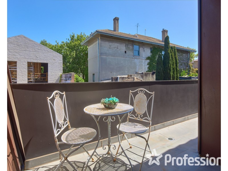 13/17 Robe Street, St Kilda VIC 3182