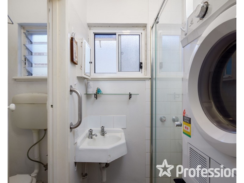 3/4 Park Street, St Kilda West VIC 3182