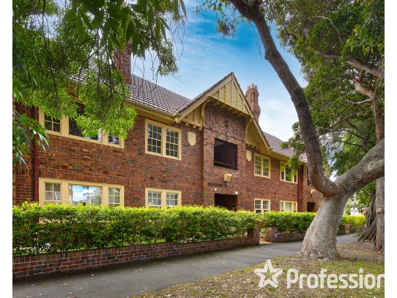 4/16 York Street, St Kilda West VIC 3182