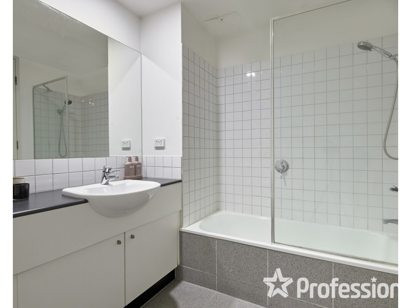 1/1 Domville Avenue, Hawthorn VIC 3122