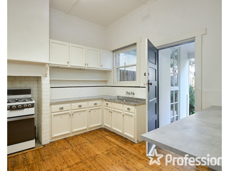 14 Enfield Street, St Kilda VIC 3182