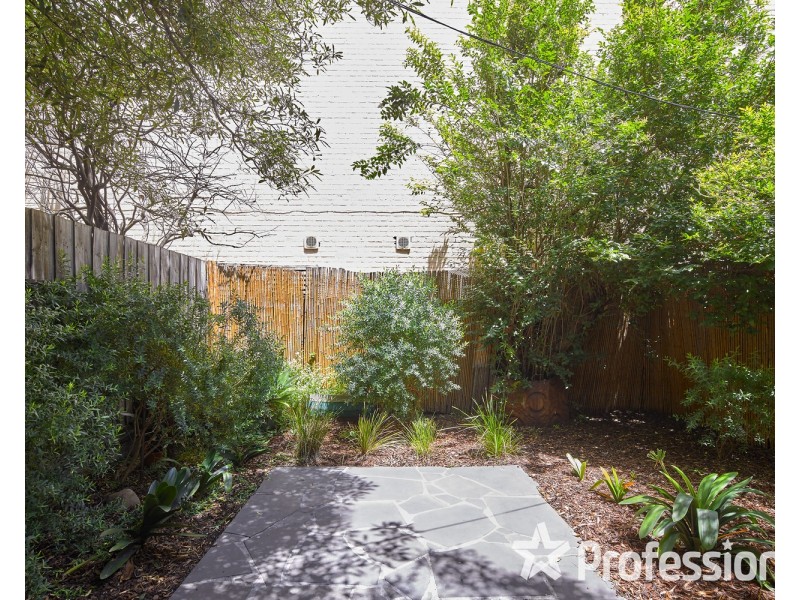 14 Enfield Street, St Kilda VIC 3182