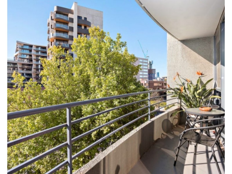 503/81 Queens Road, Melbourne VIC 3004