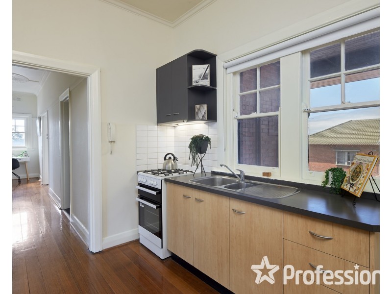 9/88 Barkly Street, St Kilda VIC 3182