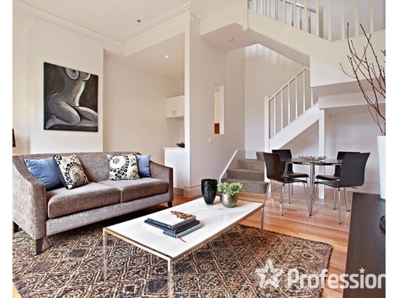 3B Lewisham Road, Windsor VIC 3181