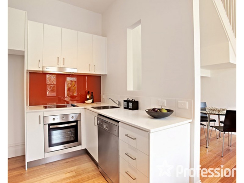 3B Lewisham Road, Windsor VIC 3181