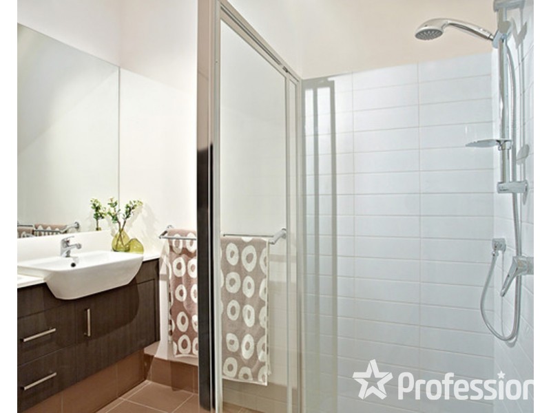 3B Lewisham Road, Windsor VIC 3181