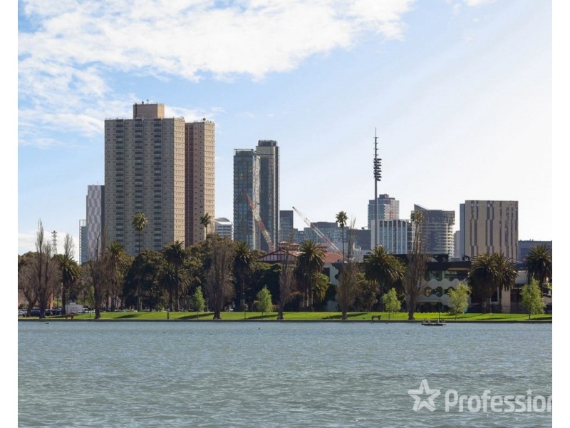 105/15 Queens Road, Melbourne VIC 3004