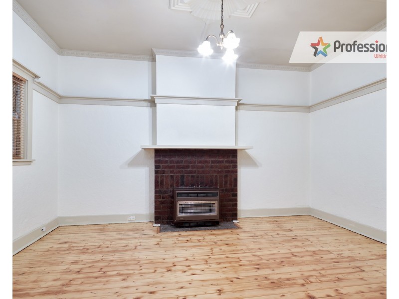 6 Westbeach Road, St Kilda West VIC 3182
